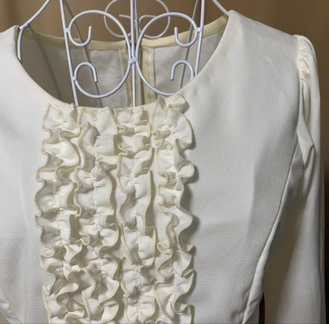 【新品未使用】フラメンコブラウス値下　アイボリーオフホワイト