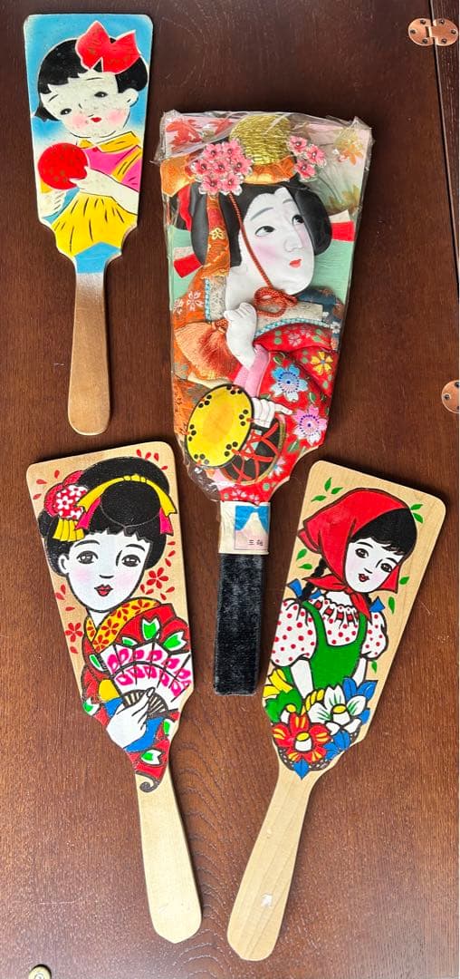 レトロ　羽子板　羽　まとめ売り　三越　正月飾り　スタンド付き　日本　伝統　和