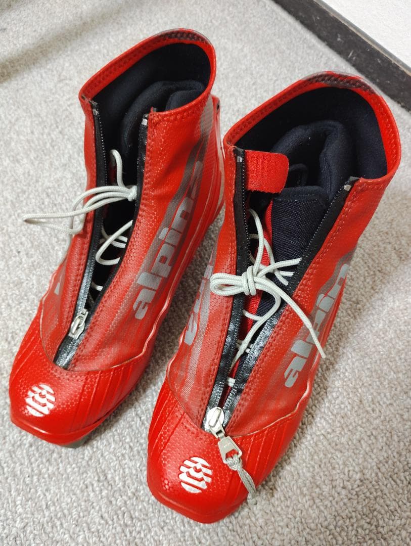 アルピナ ALPINA クロスカントリースキー クロカン クラシカル ブーツ