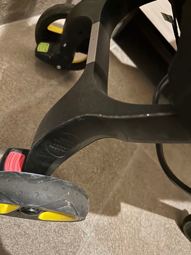 doona ベビーカー 青