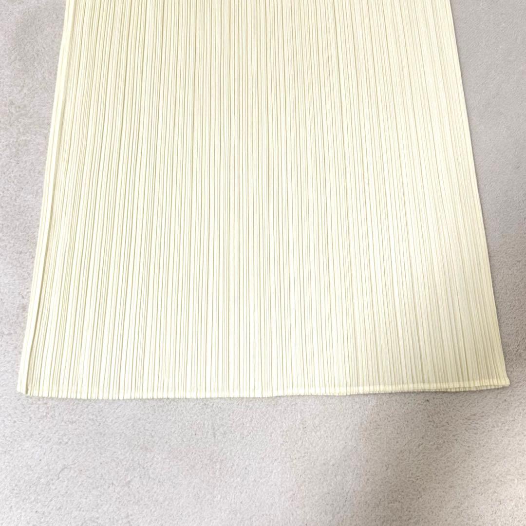 美品✨PLEATS PLEATS プリーツ　マキシ丈　アイボリー　ホワイト