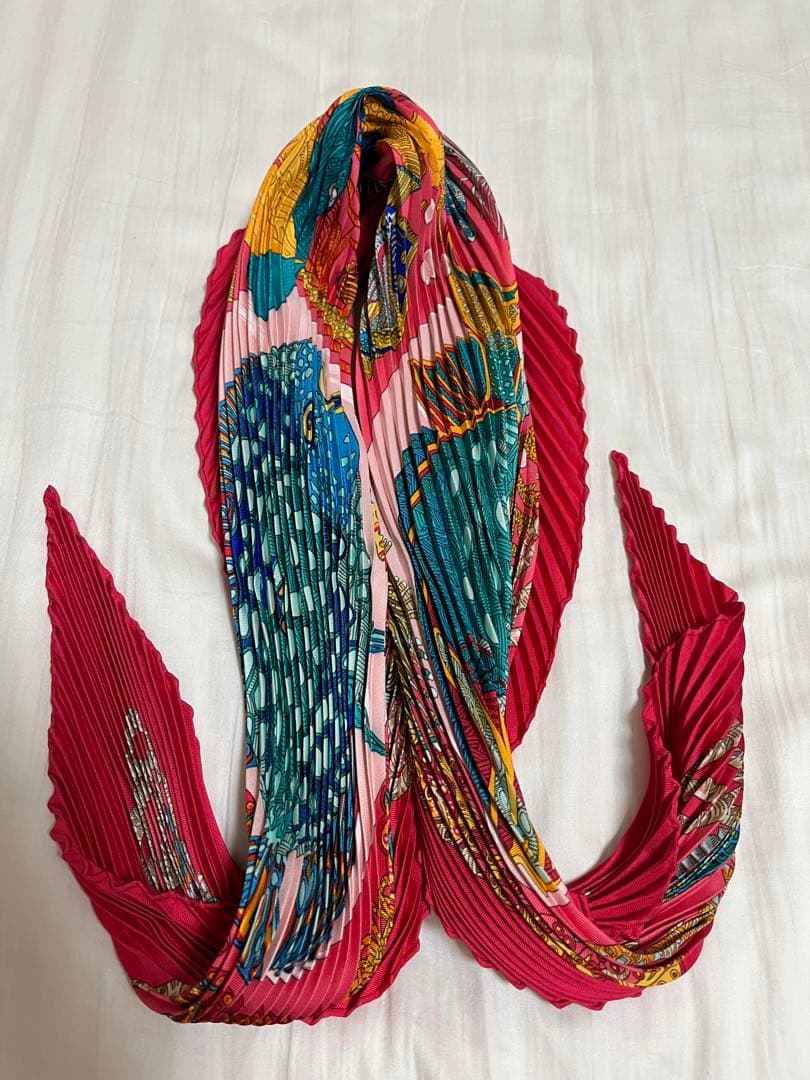 エルメス HERMES スカーフ プリーツ タグなし