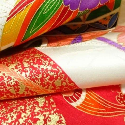 【Maki】正絹☆純粋無垢なはにかみ笑顔がぴったりの優雅な7歳七五三用祝着