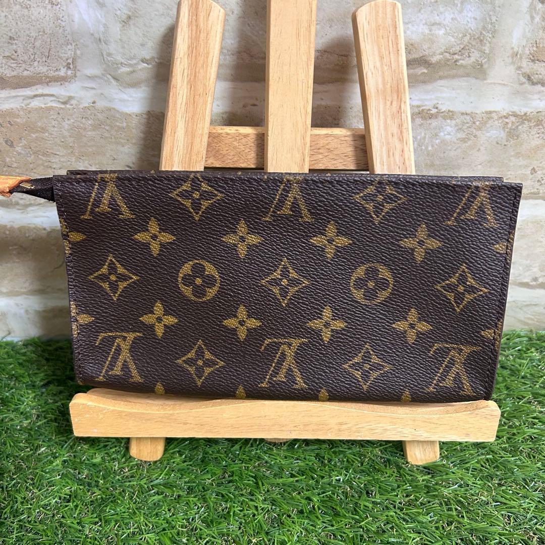 ルイヴィトン モノグラム ポーチ 小物入れ