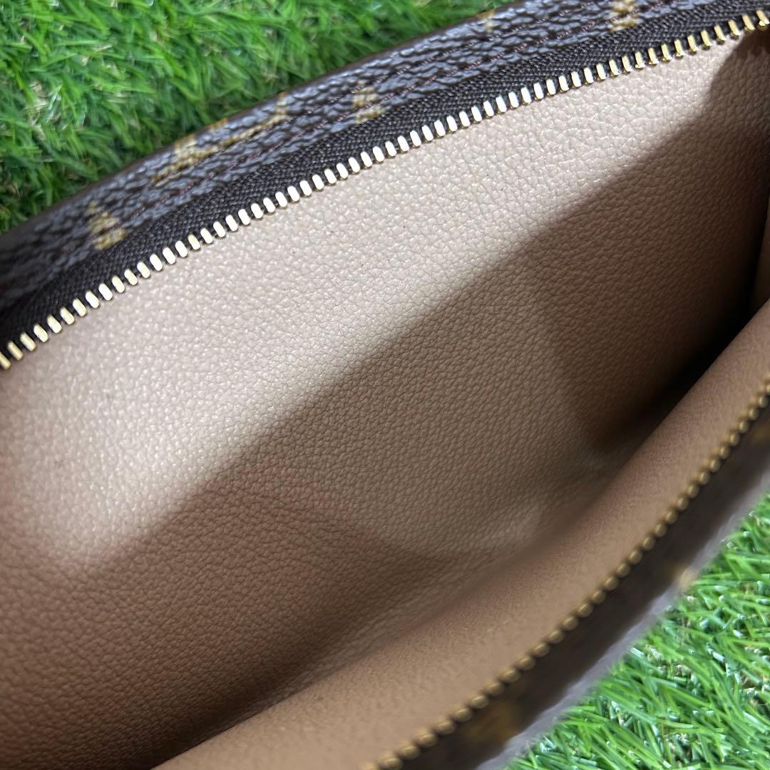 ルイヴィトン モノグラム ポーチ 小物入れ