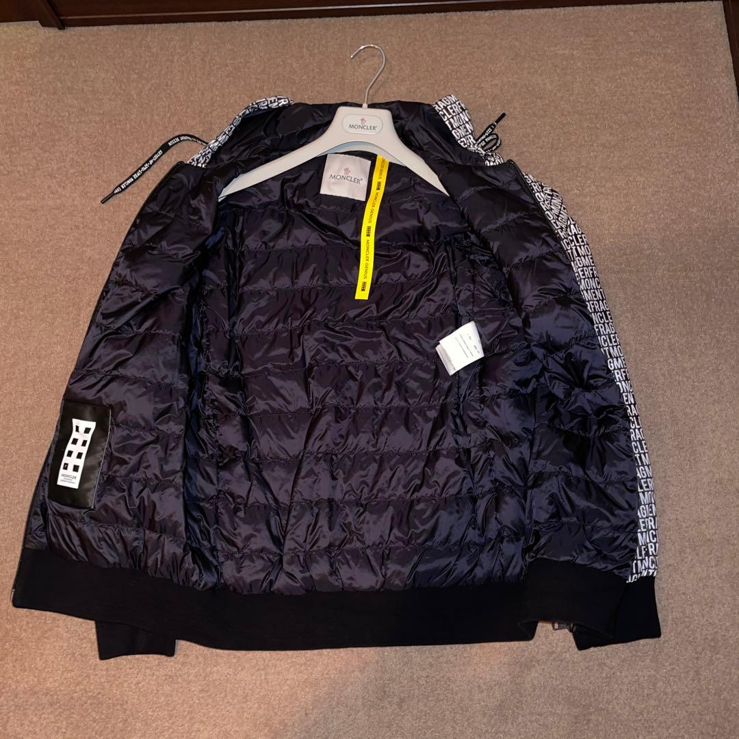 Moncler ロゴプリント フード付きジャケット