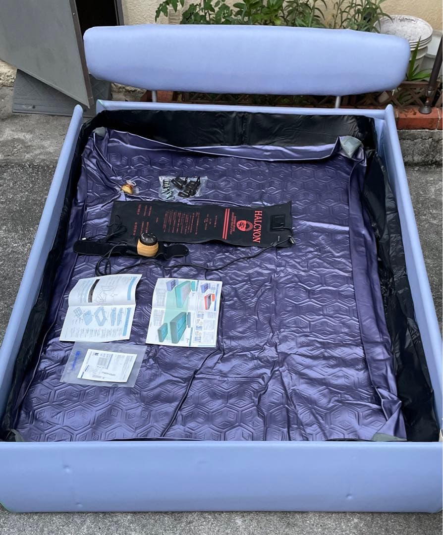 値下げ格安ウォーターベッド沖縄県宜野湾市大山に取りに来て頂ける方限定！