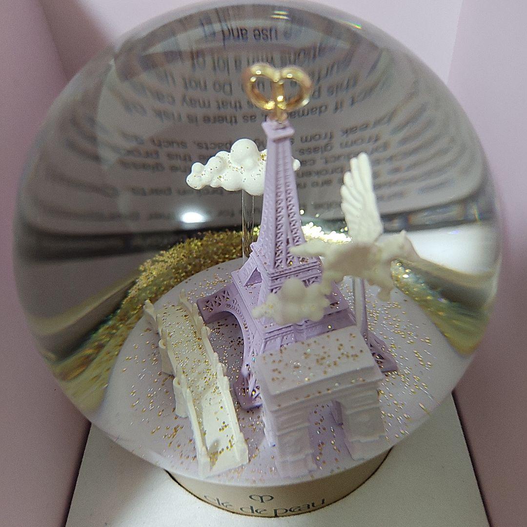 クレドポーボーテ ホリデー ノベルティ スノードーム