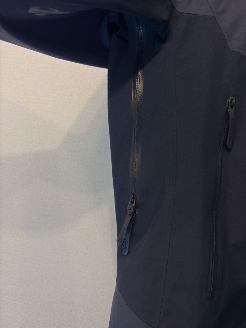 美品　アークテリクス　beta sl hybrid jacket M