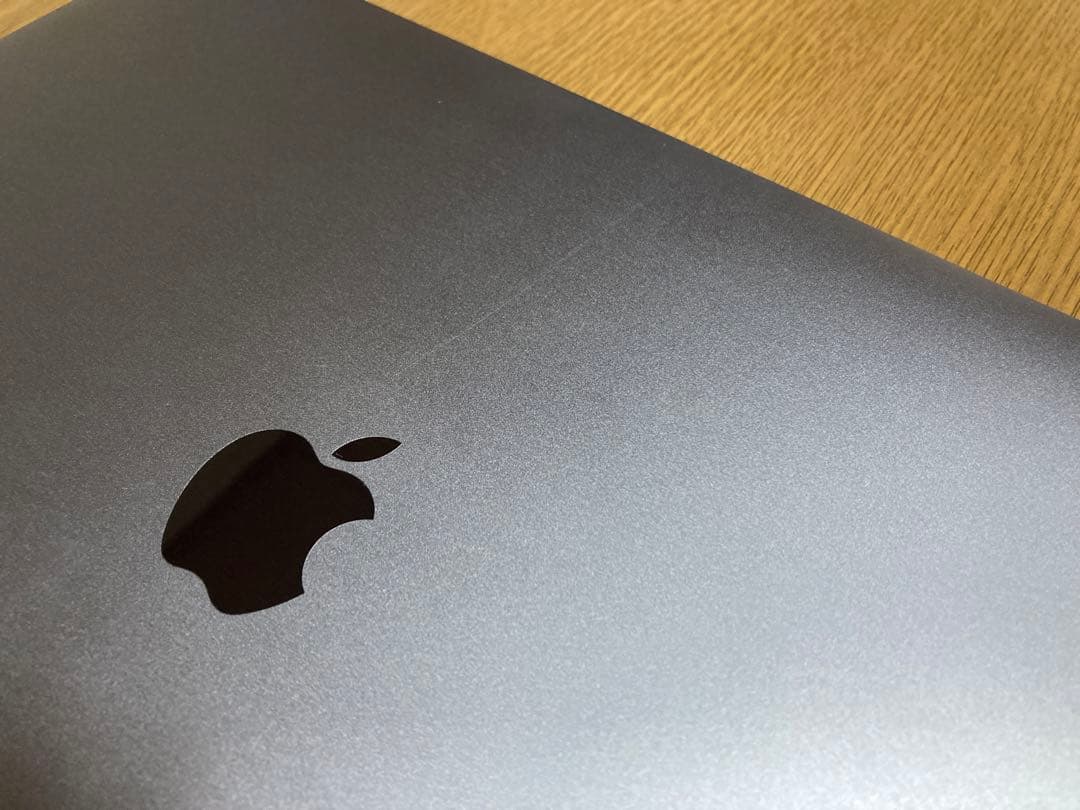 MacBook Pro 2016 15インチ スペースグレー