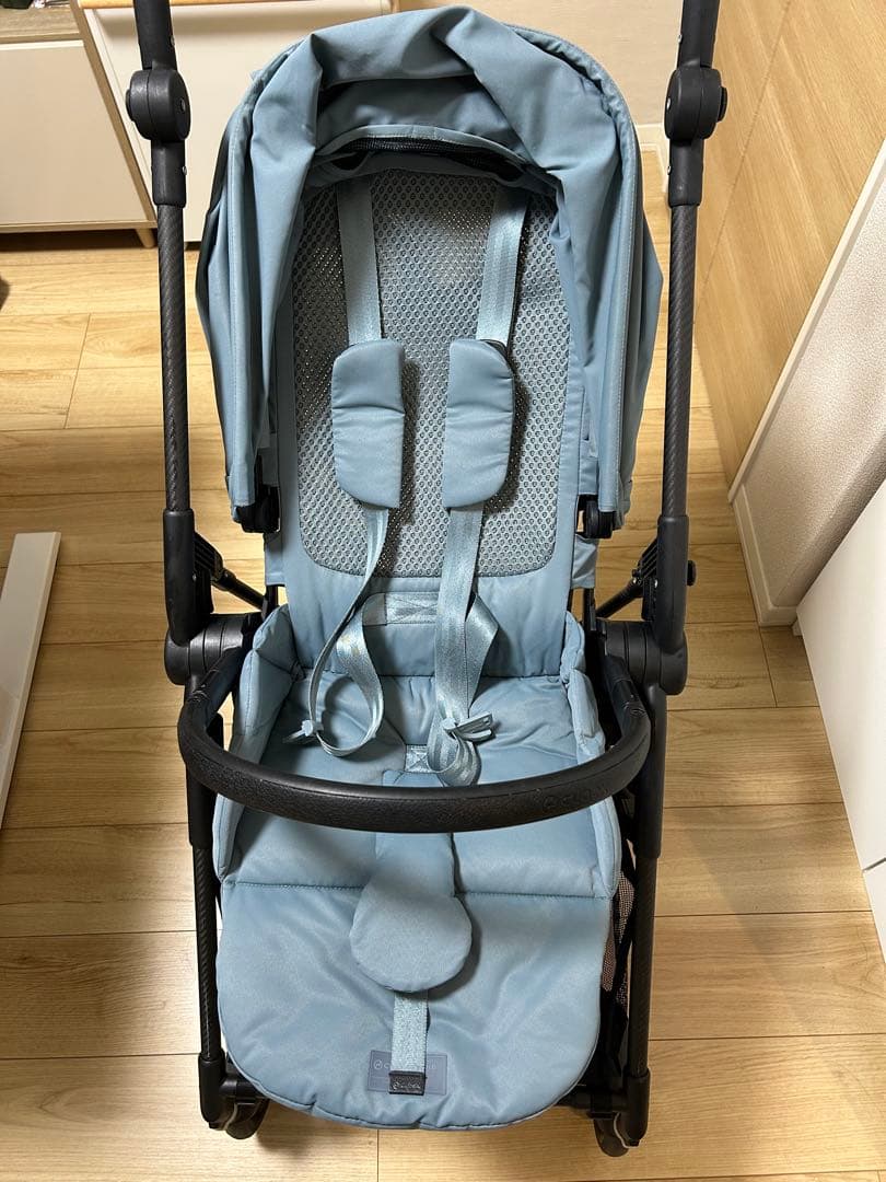 【cybex】メリオカーボン2024 ストーミーブルー カップホルダ、防寒カバー