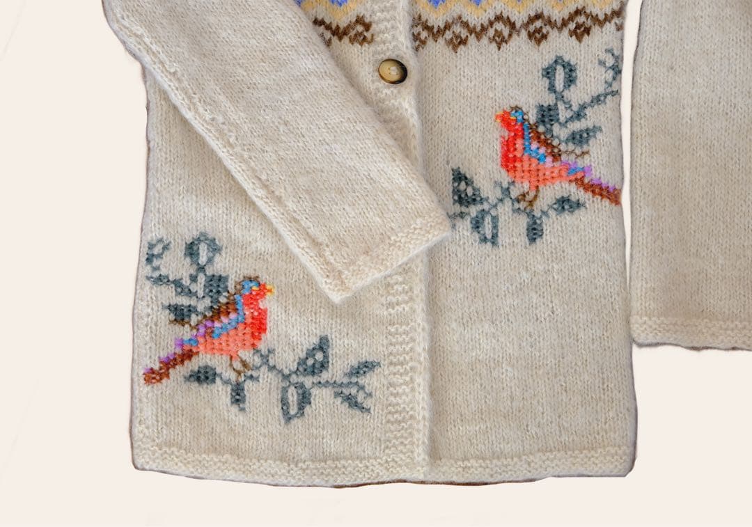 70s ユーロ ヴィンテージ クリーム色 ニット 古着 鳥刺繍 手編み 民族衣装