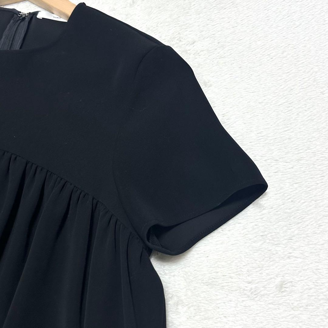 美品 YOKOCHAN ハーフスリーブヘムフレアブラウス 36 ブラック