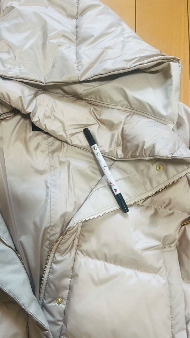 23区今季滝沢眞規子さん着用VERY掲載シレータフタコンパクト ダウンコート32