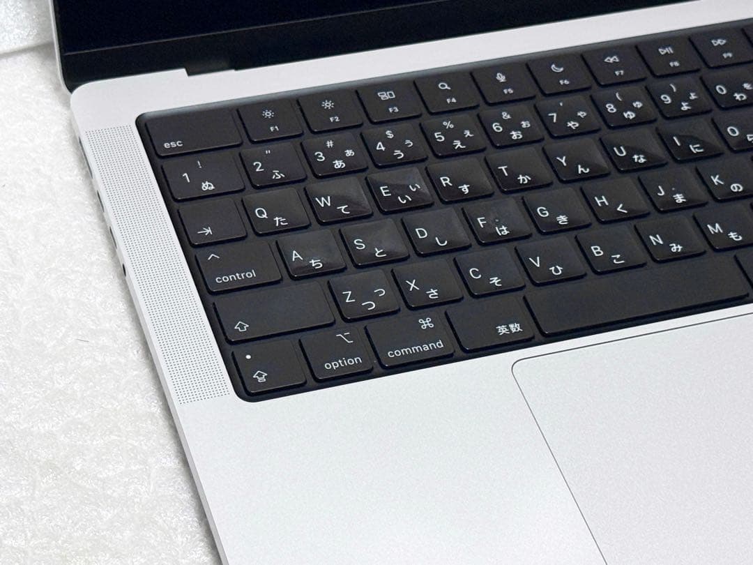 良品　MacBook Pro 14インチ M1Pro 16GB 512GB