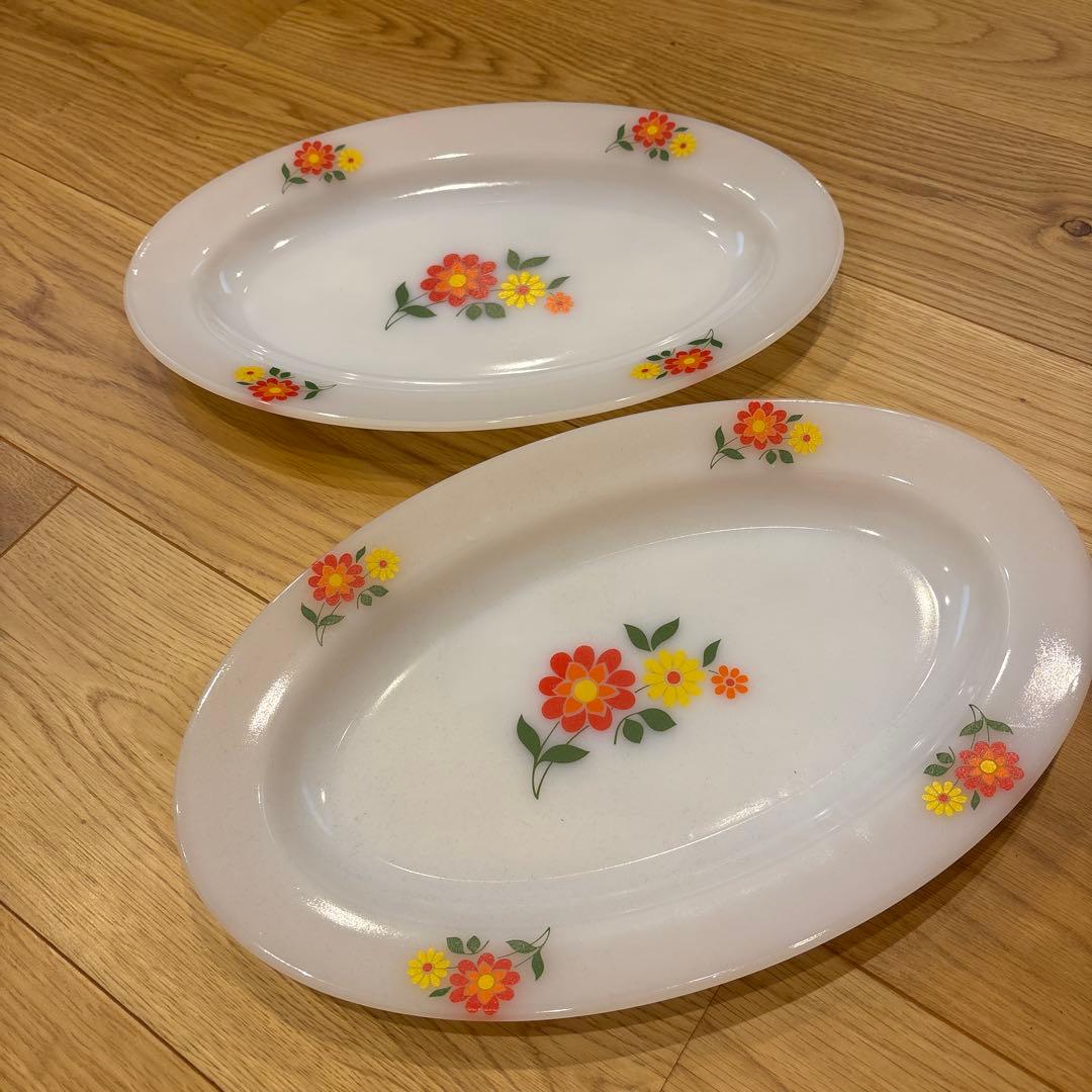 新品　アルコパル　ミルクガラス　花柄　楕円　昭和　アンティーク　レトロ　ババリア