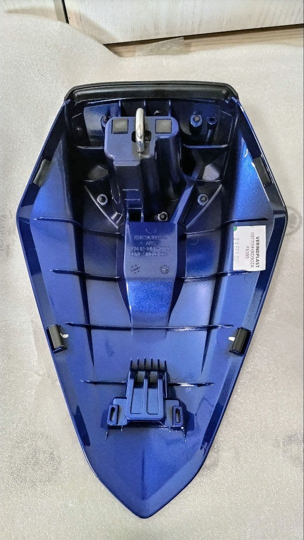 正規 ホンダCBR1000RR-R 30th SC82 シングルシートカウル✨️