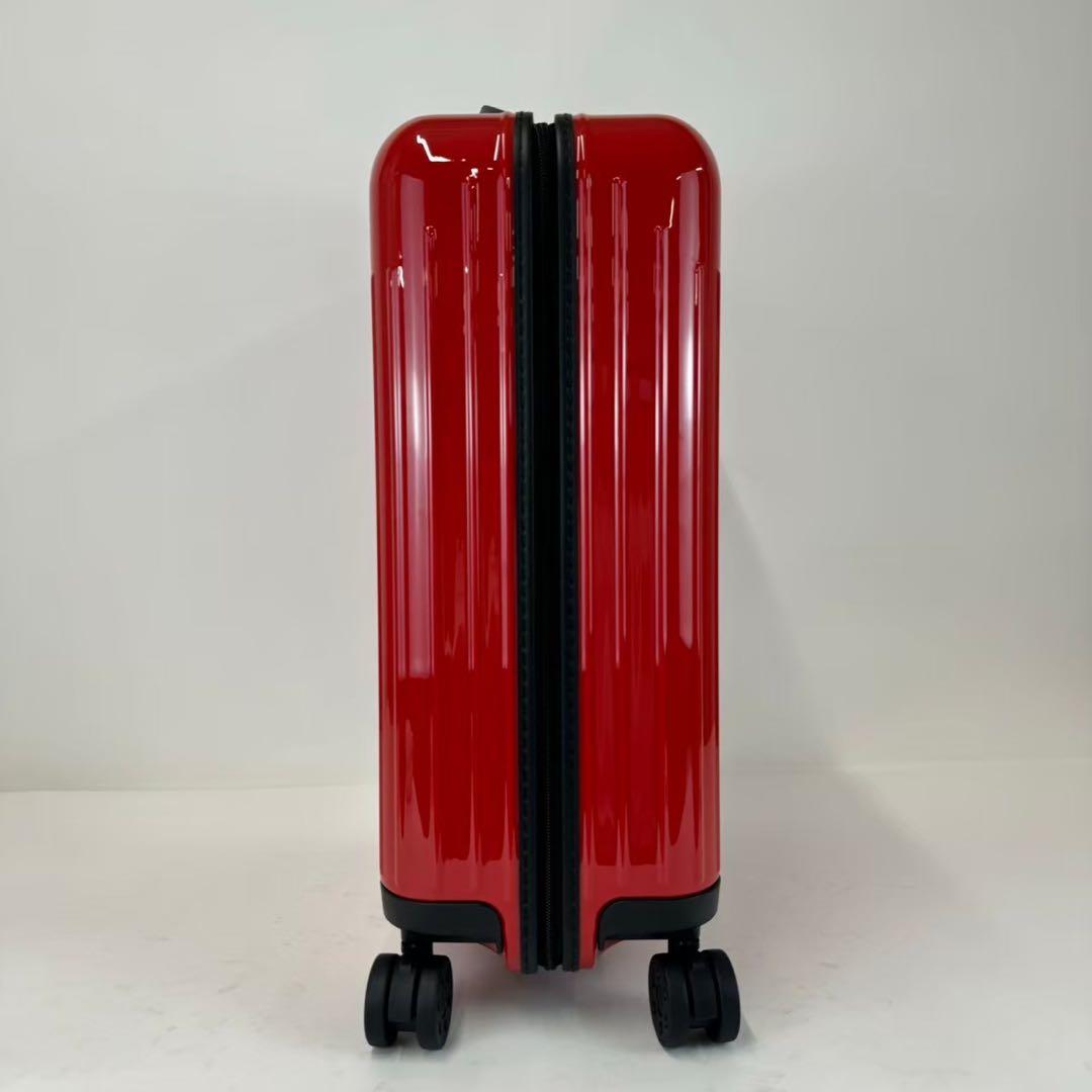 新品 RIMOWA リモワ エッセンシャル ライト キャビンS 31L レッド