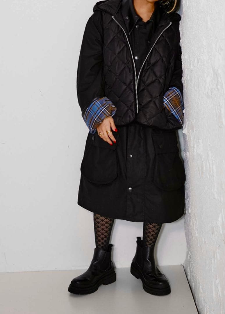 【新品未使用】シティショップ別注バブアーBORDERオイルドコート