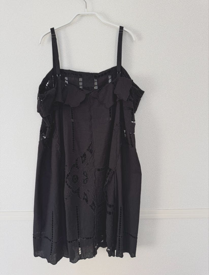 Curensology⭐︎ カットワーククロスブラウス