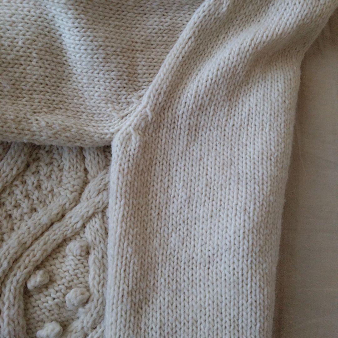 かぐれ 柄編みタートルネックプルオーバー アイボリー ケーブルニット セーター