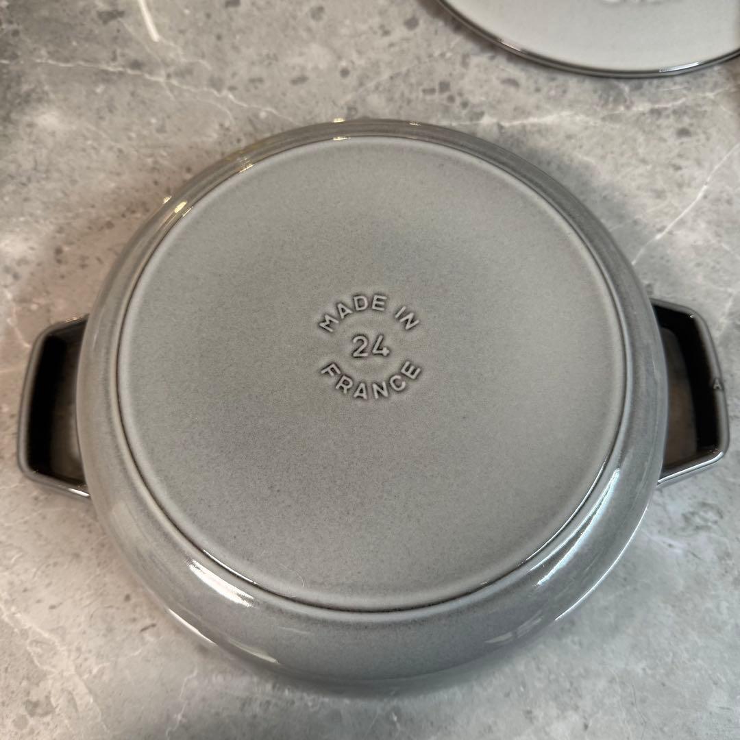 ストウブ 鍋 24 ㎝ ブレイザー ソテー パン 両手鍋 IH対応 グレー