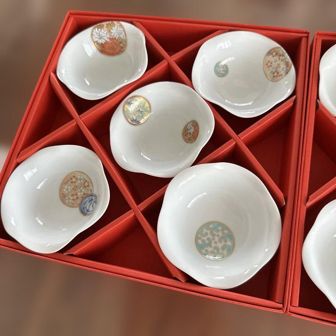 【未使用品】有田焼　深川製磁　「寿赤絵 小皿揃」　5点セット×2箱　赤文字