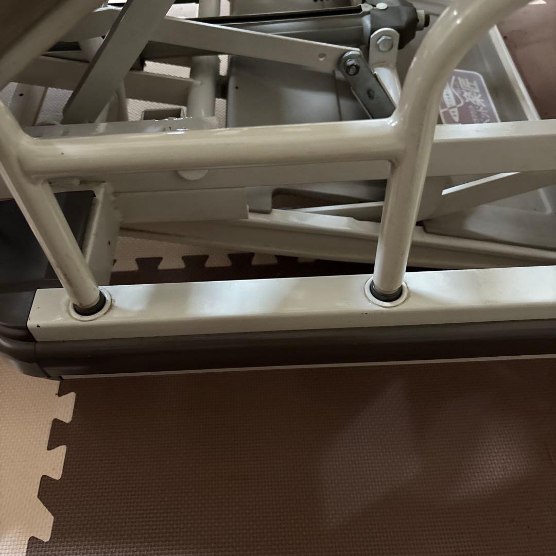 パラマウントベッド 電動介護ベッド　送料込み 9／21までの出品