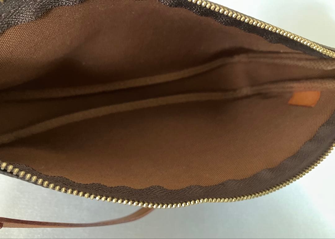 【LOUIS VUITTON】ポシェット アクセソワール　モノグラム