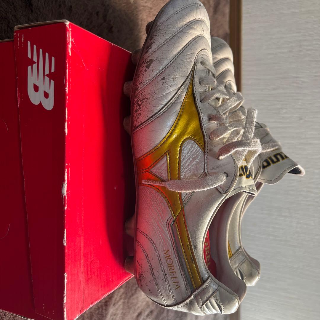 限定カラーサッカースパイク　モレリア2Japan ゴールド　26cm