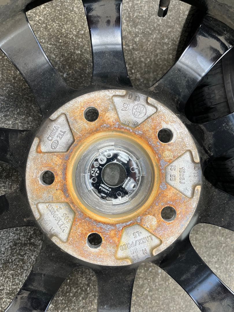 リ*ダ様 ブリヂストン ブリザック VRX2 185/65R15 アルミセット