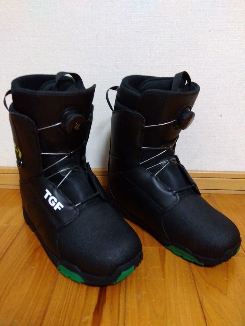 【ゆー】VAS-Y スノーボードブーツ 27.0-27.5 ブラック