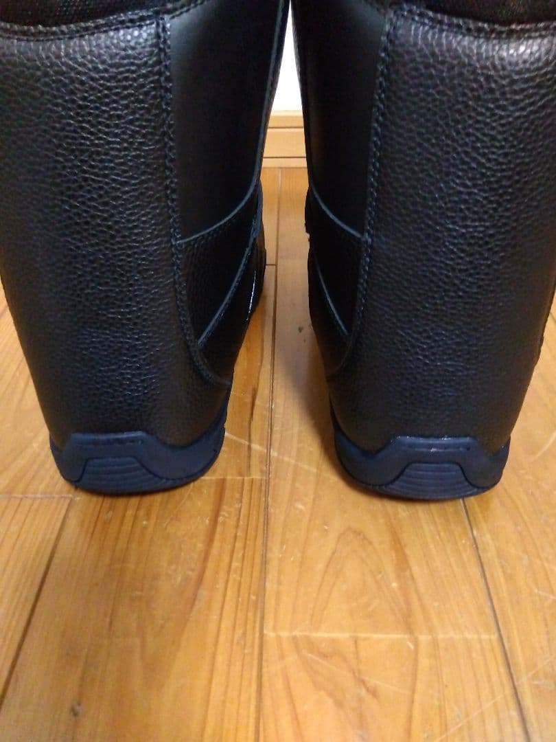 【ゆー】VAS-Y スノーボードブーツ 27.0-27.5 ブラック