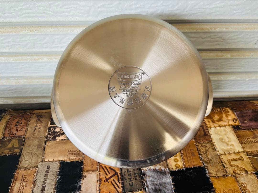 L12★IKEA★両手鍋 新品 未使用品 2.5L 調理器具 両手鍋 展示品