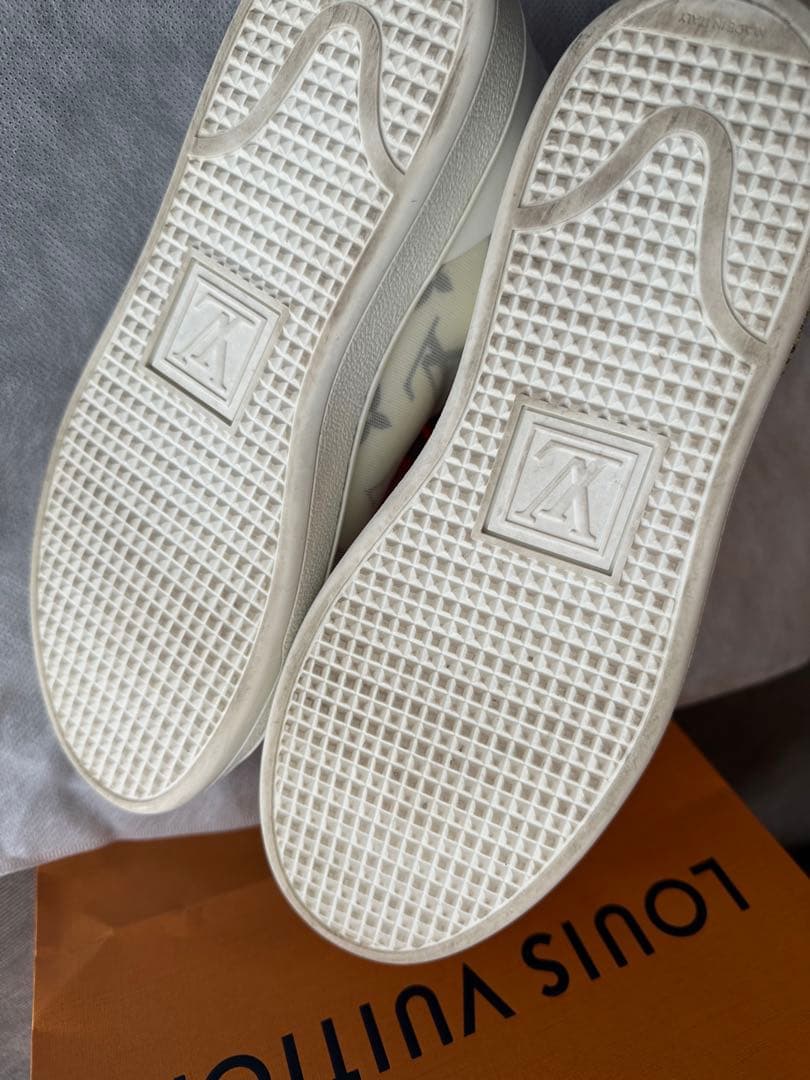 LOUIS VUITTON モノグラムスニーカー
