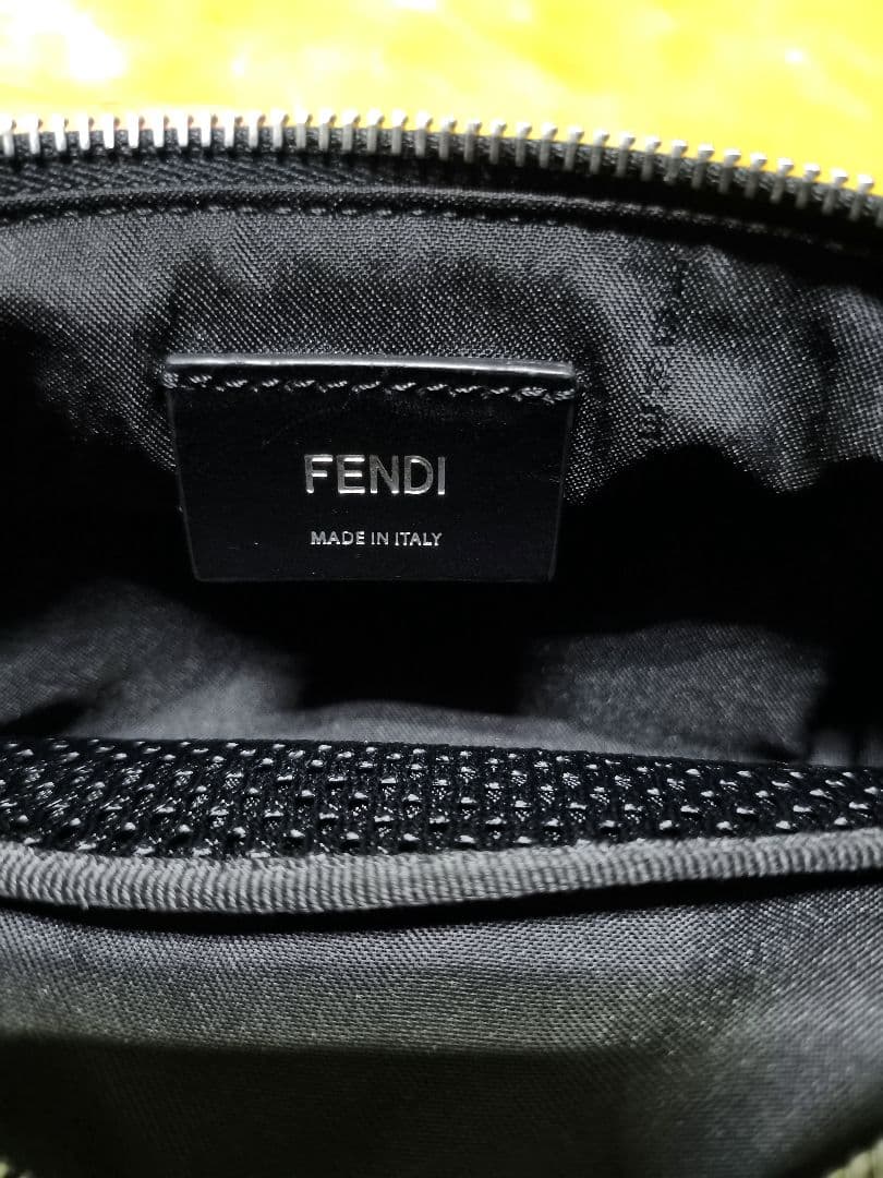 【ありさん専用】✨️超美品✨️　フェンディ FENDI ユニセックス モンスター