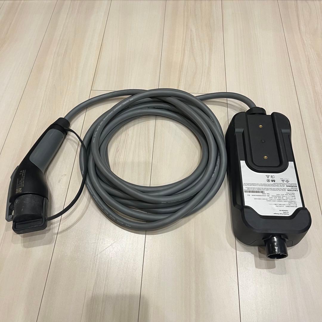 純正フレキシブルチャージャーMode 2 充電ケーブル