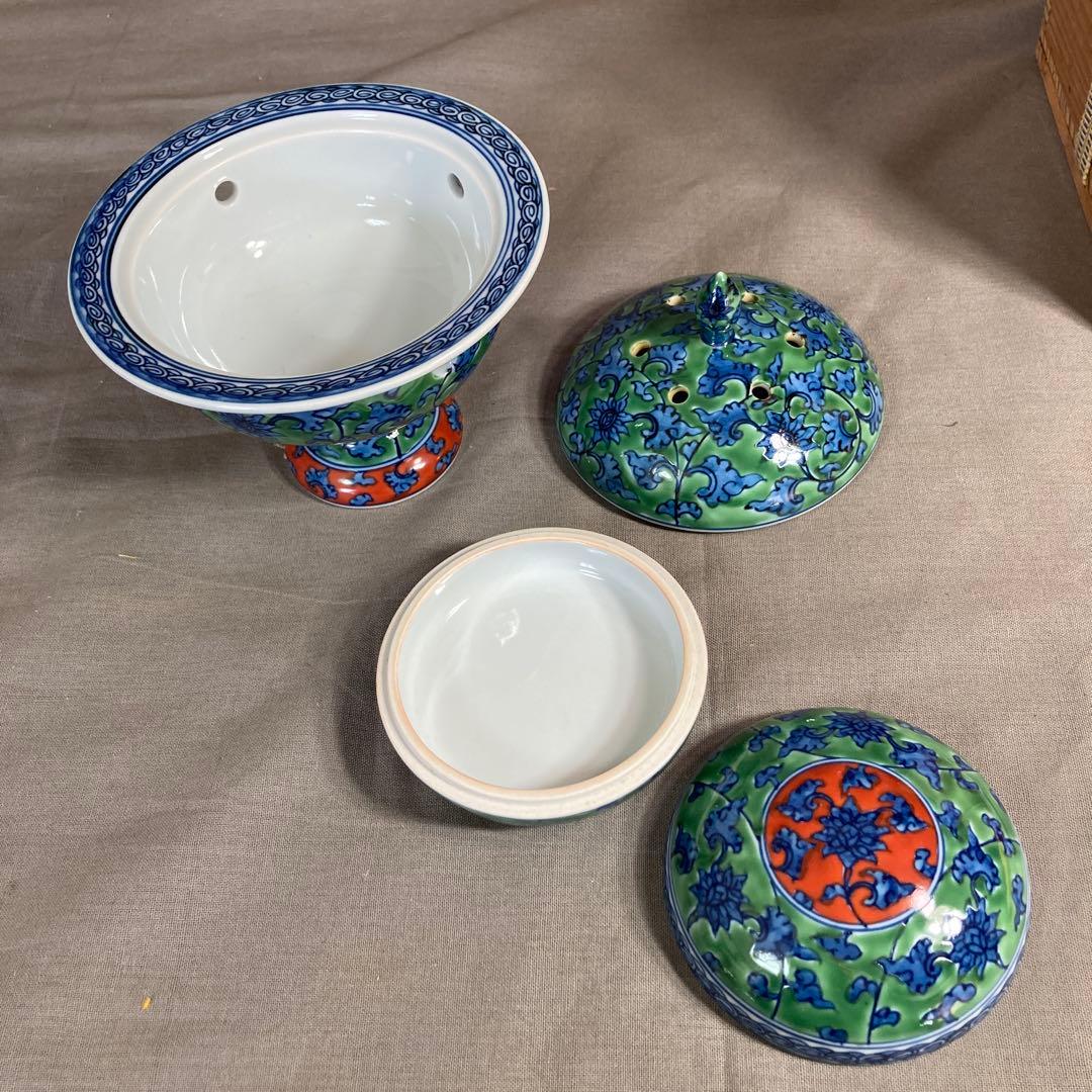 【源右衛門】古伊万里の伝統　日本の名窯　舘林源右衛門作　染錦緑彩唐草文　御香揃