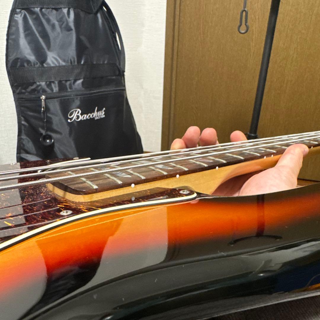 Squier by Fender レフティ Seymour Duncan 搭載