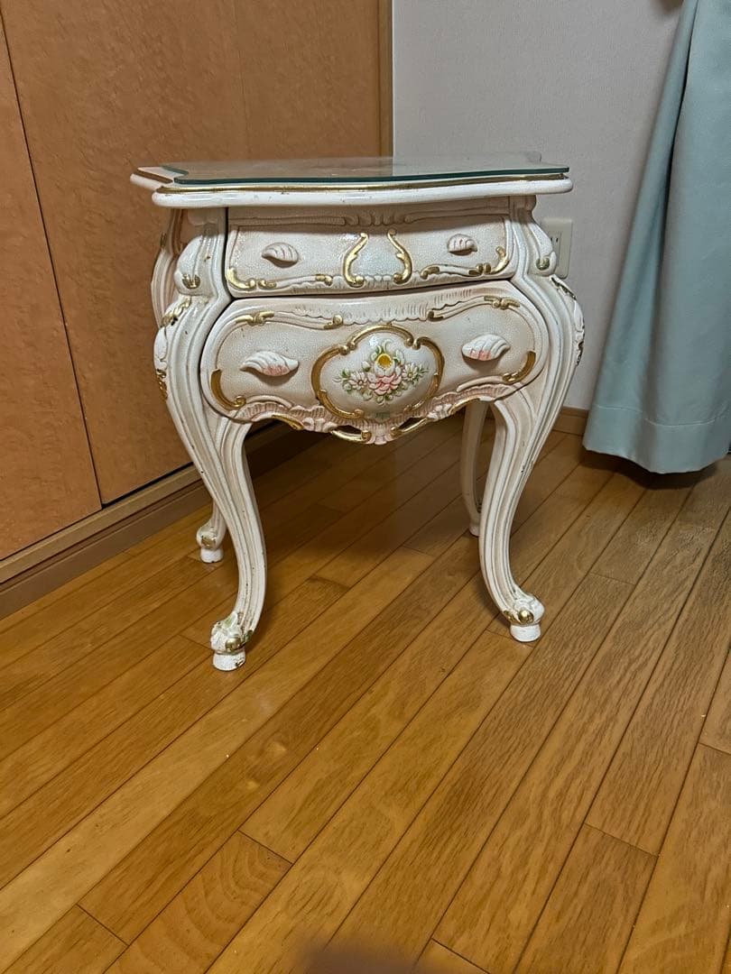 ロココ調　キャビネット