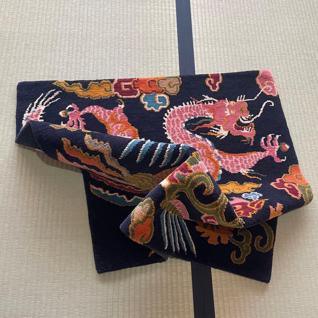 チベタンラグ　ドラゴン