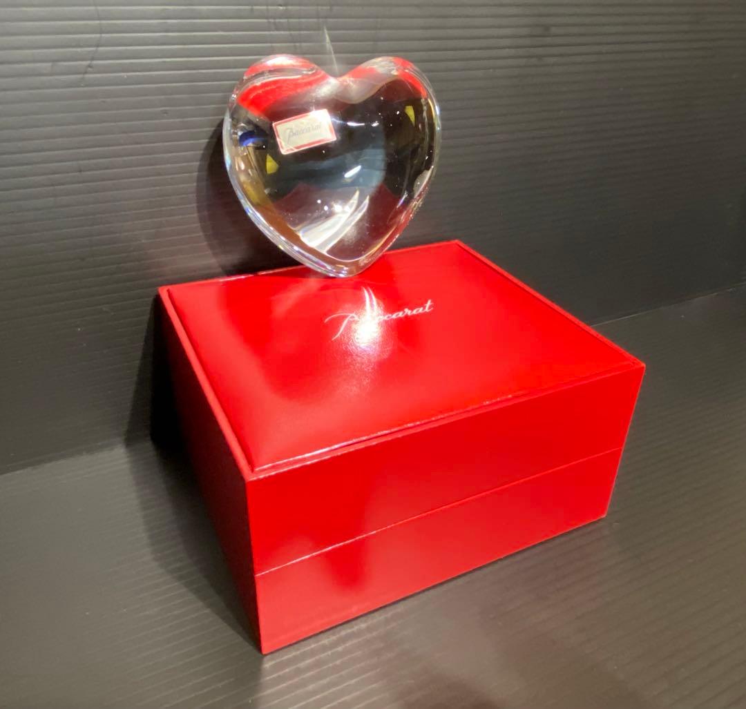 Baccarat 『アモールハート❤️』クリスタル ハート型ペーパーウェイト