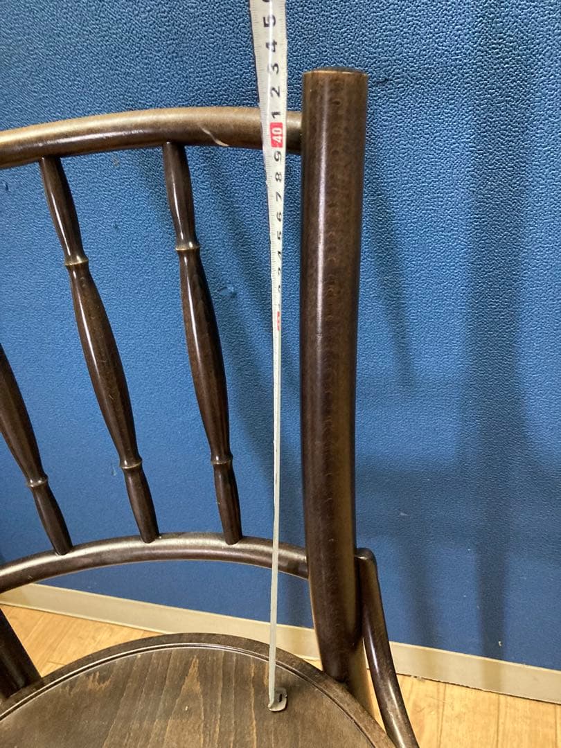 A チェコ製　東ヨーロッパ　ヨーロピアン　椅子　チェア　アンティーク調　木製