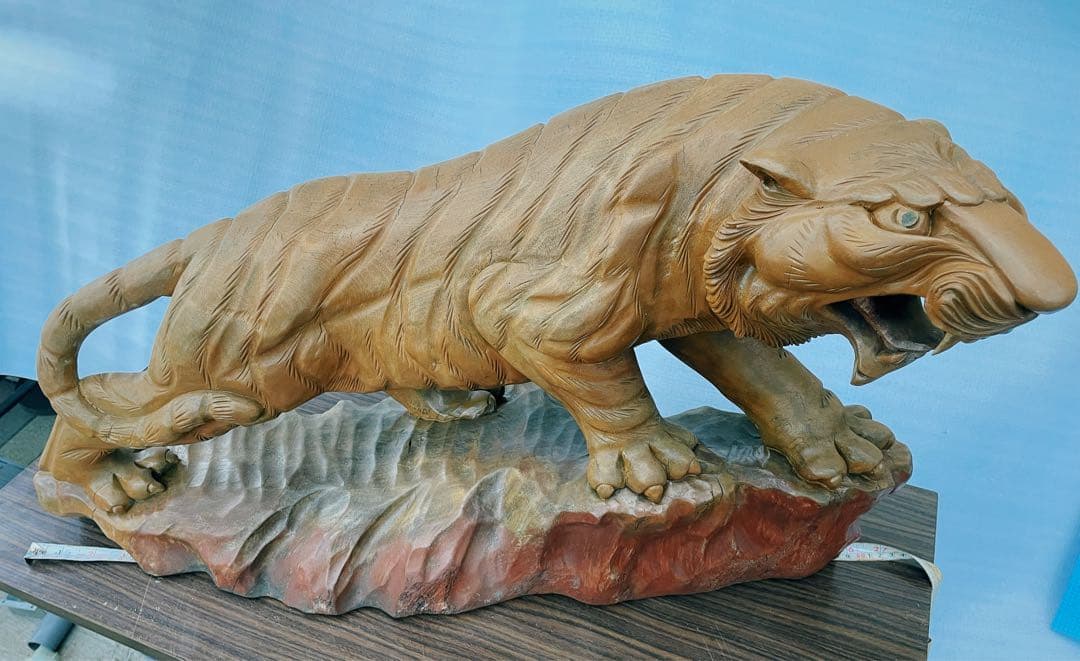 美品大型【昭和レトロ】 虎の置物　木彫り長さ約80cm高 約46cm置き物