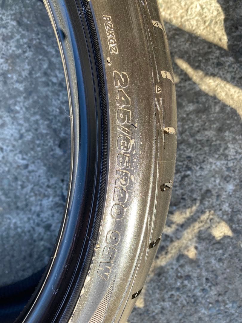 BRIDGESTONE PLAYZ 245/35R20 4本セット送料込み