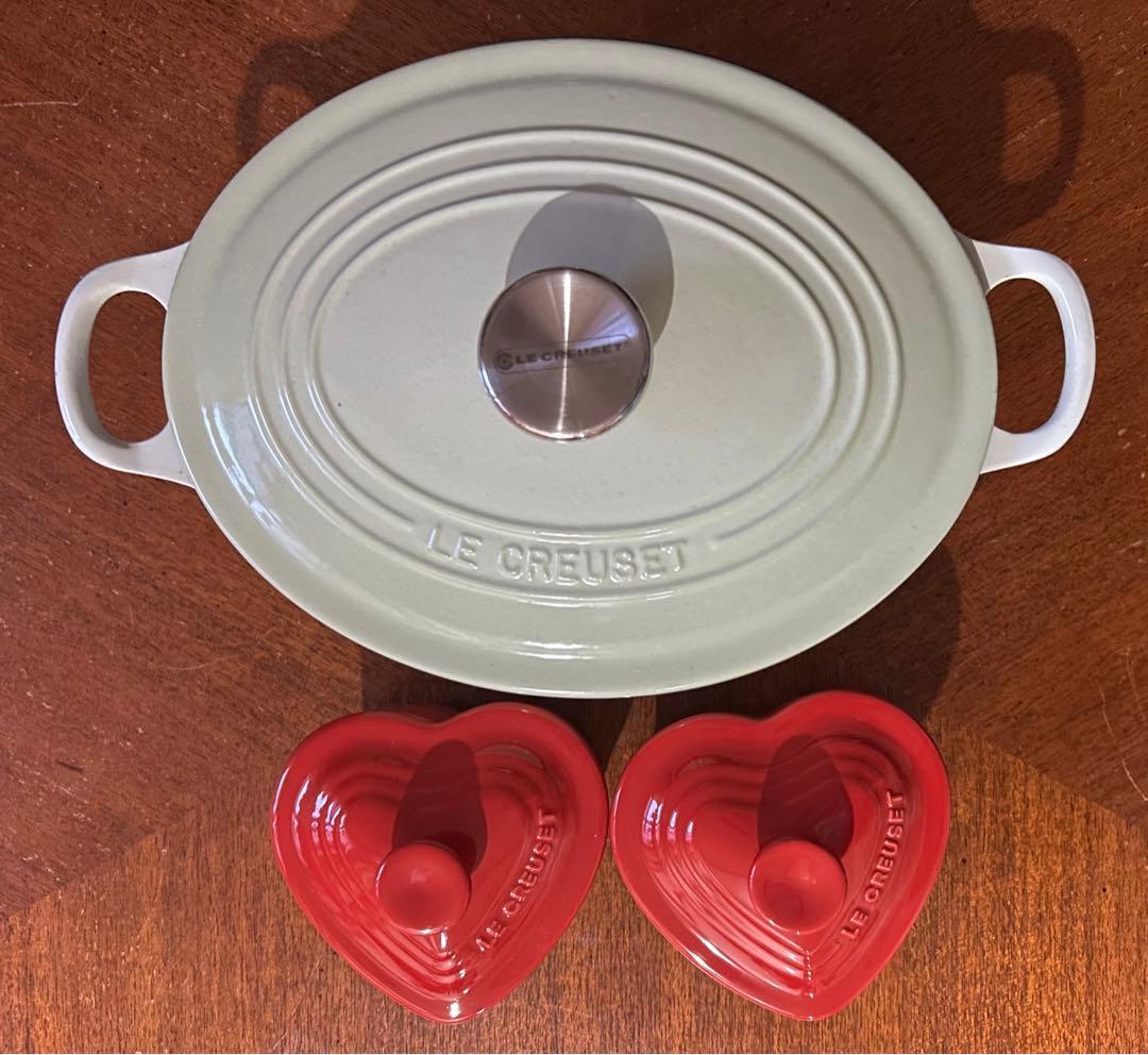 ル・クルーゼ　ココットオーバル　鍋　25㎝　ワサビ