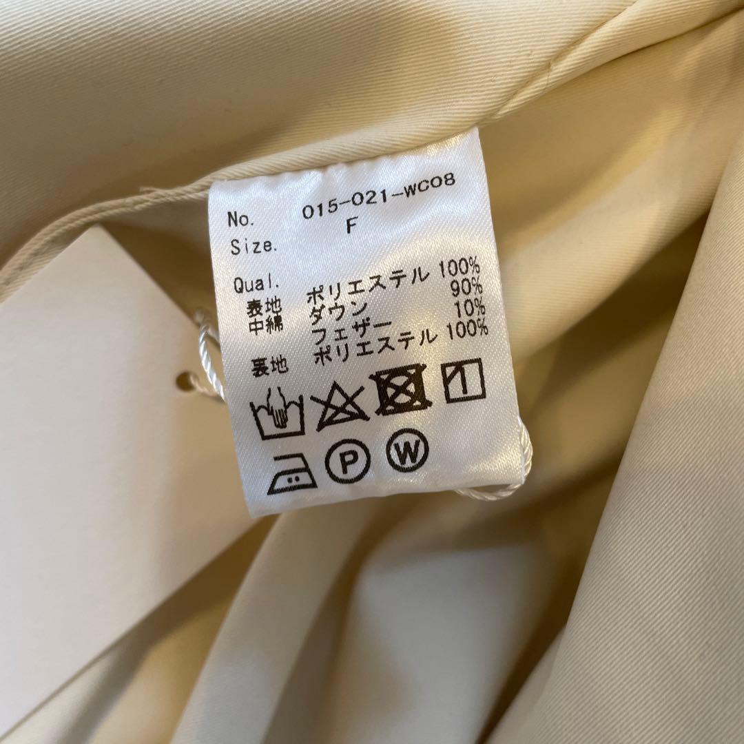 【タグ付】IIROT フード付きホワイトダウンベスト