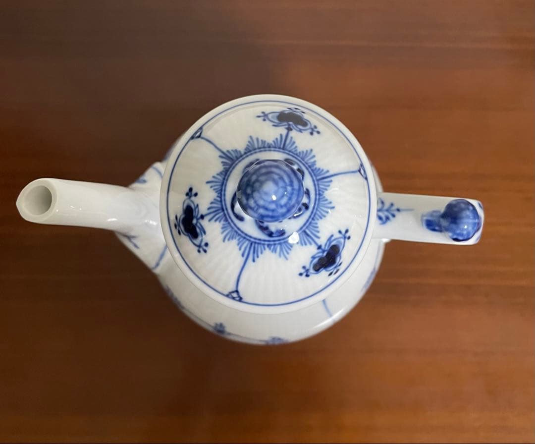 【未使用】ブルーフルーテッド ハーフレース　コーヒーポット