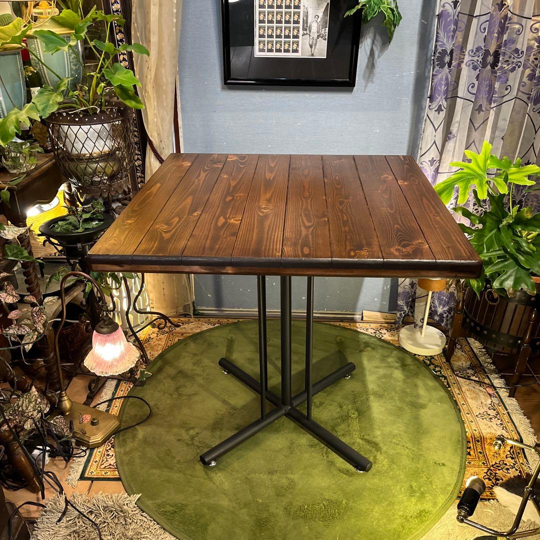 インダストリアル系　ヴィンテージ　オールドパイン　コンパクトダイニングテーブル