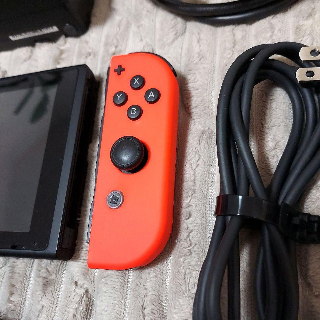 特価品　Nintendo Switch 本体 青/赤 Joy-Con付き